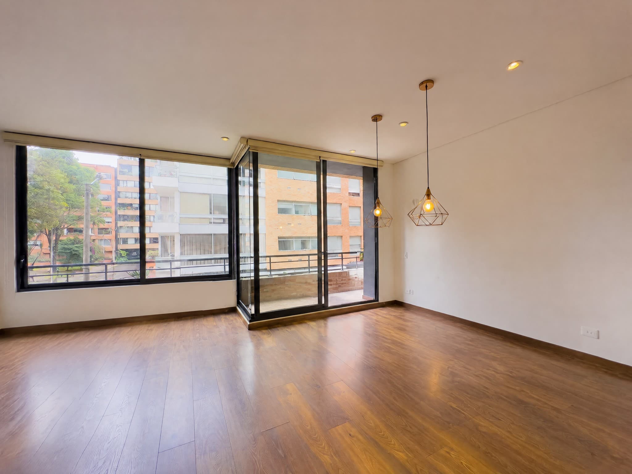 Apartamento en venta, Bogotá, El Virrey — imagen 1, sin amoblar (generado con IA)