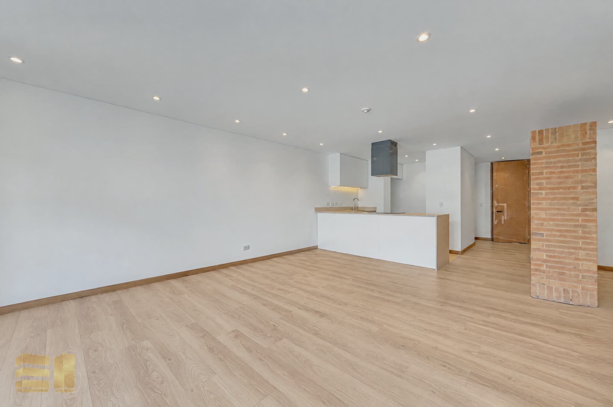 Apartamento en venta, Bogotá, San Patricio — imagen 1, sin amoblar (generado con IA)