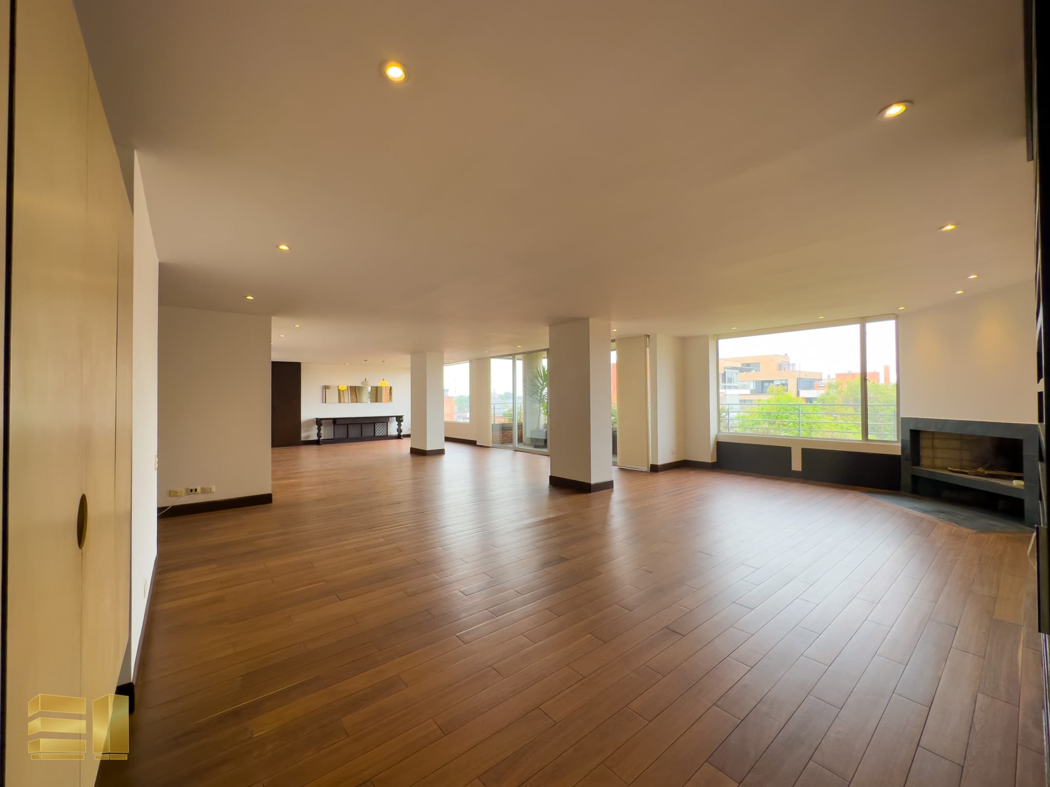 Penthouse en venta, Bogotá, El Virrey — imagen 1