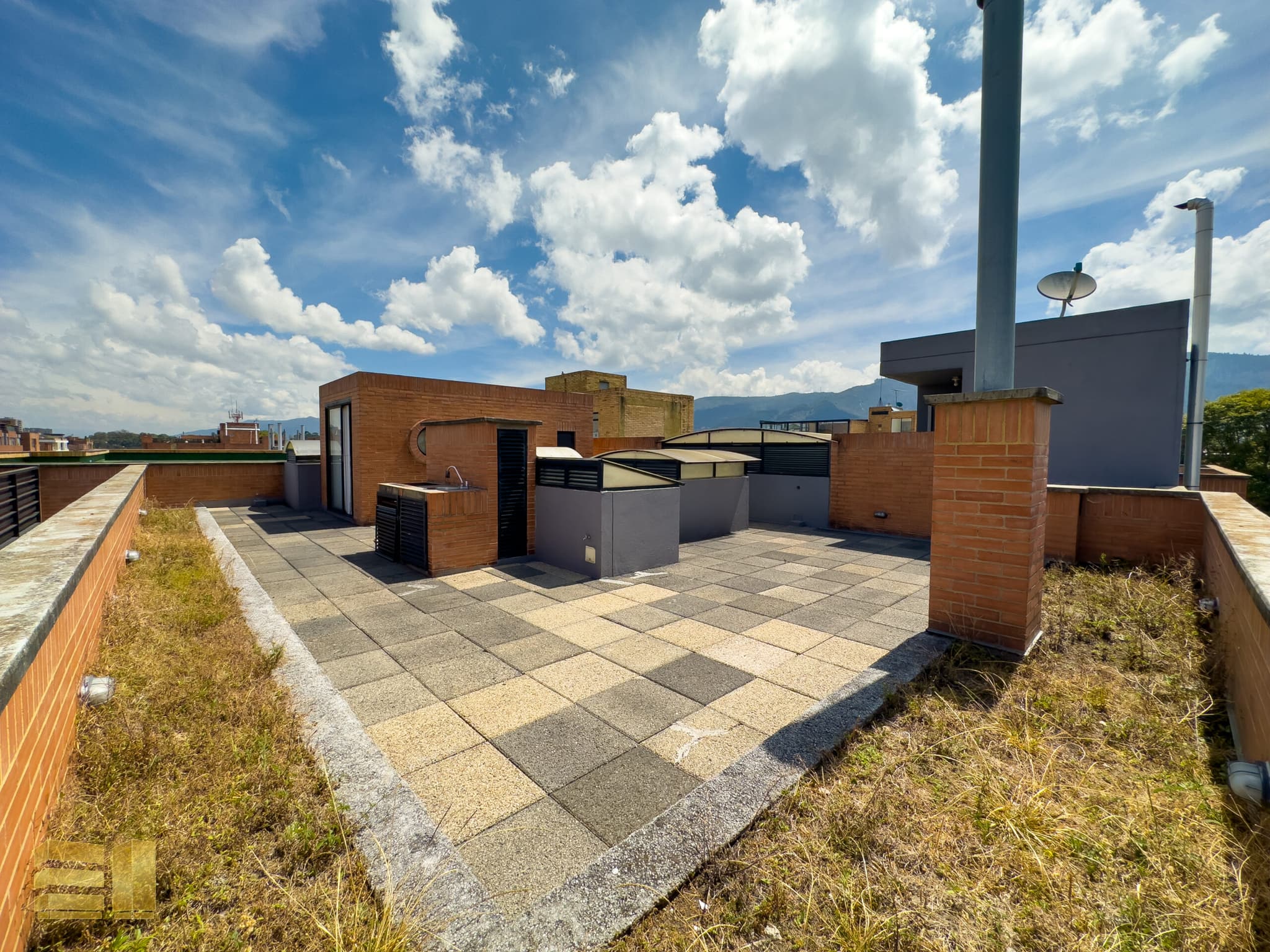 Penthouse en venta, Bogotá, Santa Barbara — imagen 1