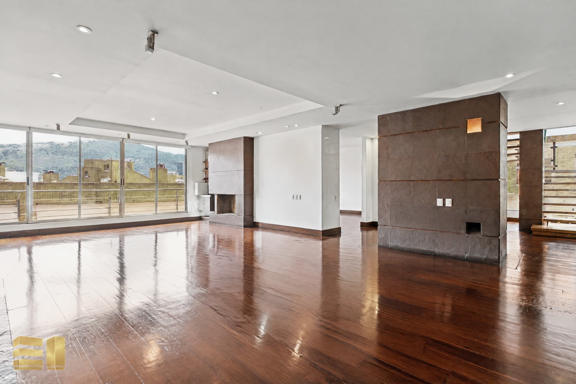 PH en venta, Bogotá, Multicentro — imagen 1, sin amoblar (generado con IA)